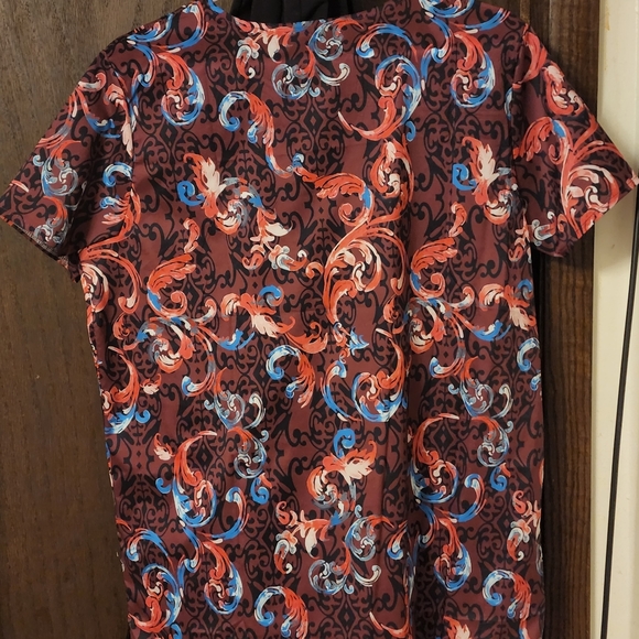 Scrub top - Picture 4 of 6